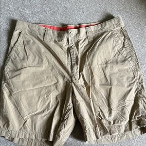 Columbia Men's Khaki Flat Front Shorts
